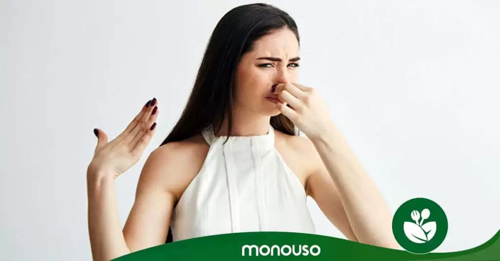 Gel desinfectante de manos: ¿por qué algunos huelen mal?