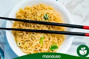 Noodles: passion for noodles and oriental food