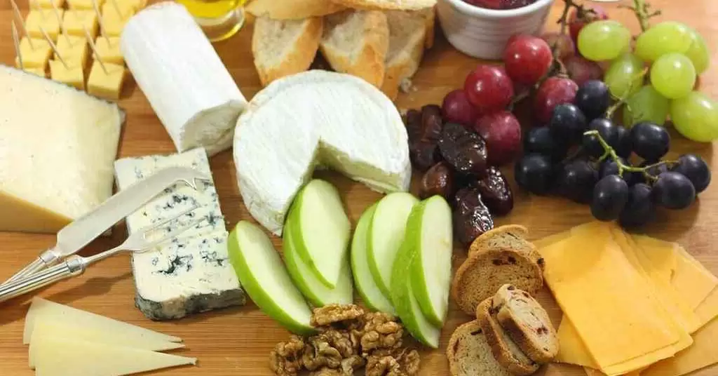 cheese-table-as-presentation